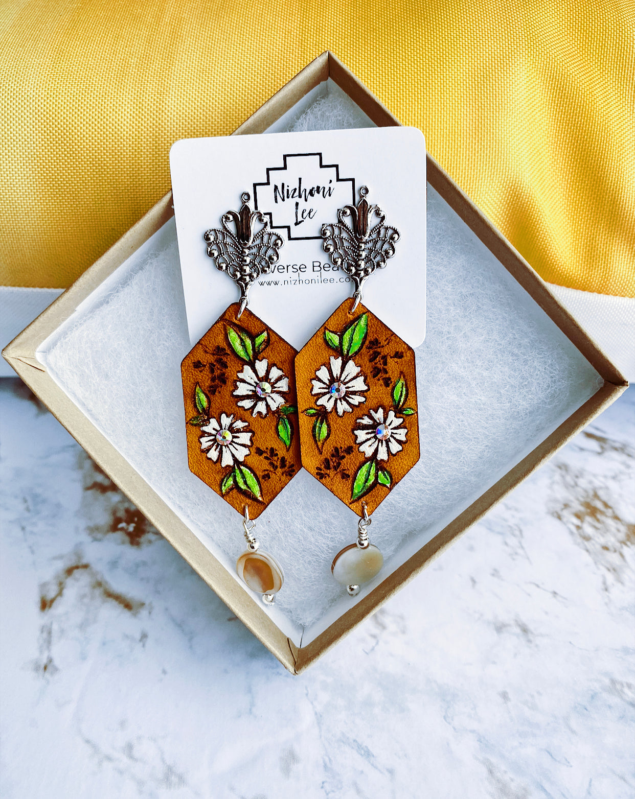 Leather Earring Daisy Flower